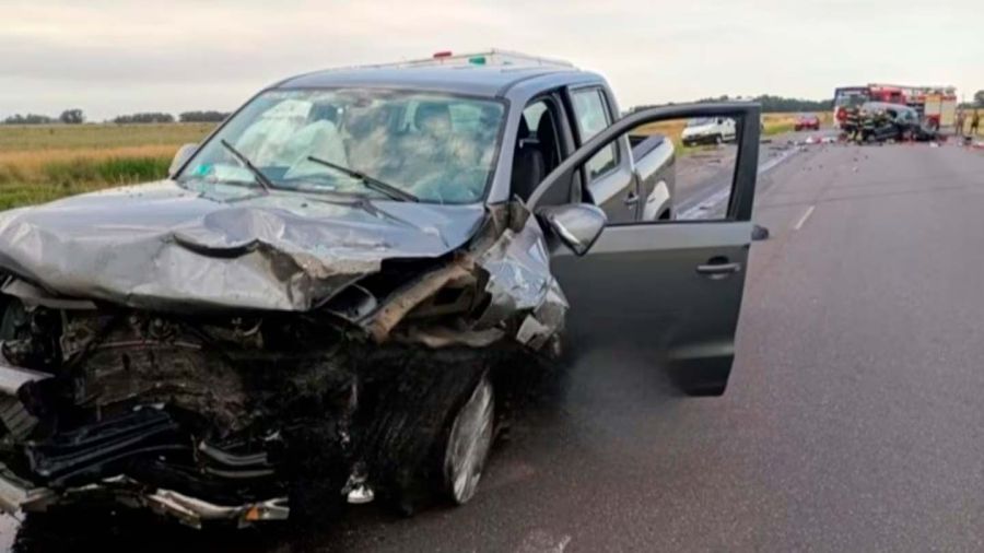 Choque frontal en Las Flores 28122025