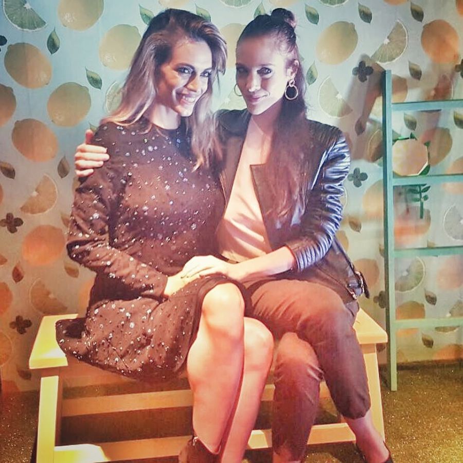 Emilia y Agustina Attias