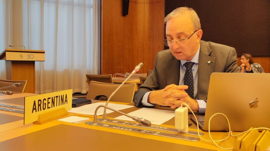 El embajador argentino en Suiza, Gustavo Lunazzi