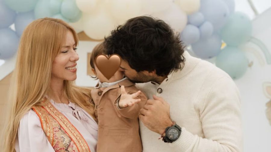 Nicole Neumann y su bebé