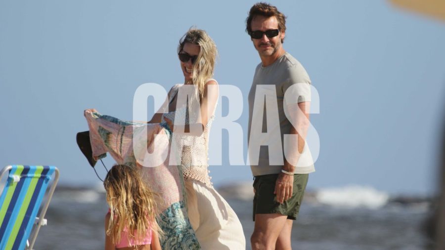 Pampita, Sofía Zámolo, Floppy Tesouro y Anita Espasandín demuestran que el blanco es el rey del verano / Créditos: RS Fotos