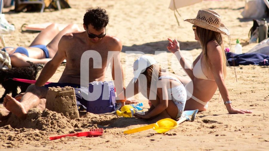 Pampita, Sofía Zámolo, Floppy Tesouro y Anita Espasandín demuestran que el blanco es el rey del verano / Créditos: RS Fotos