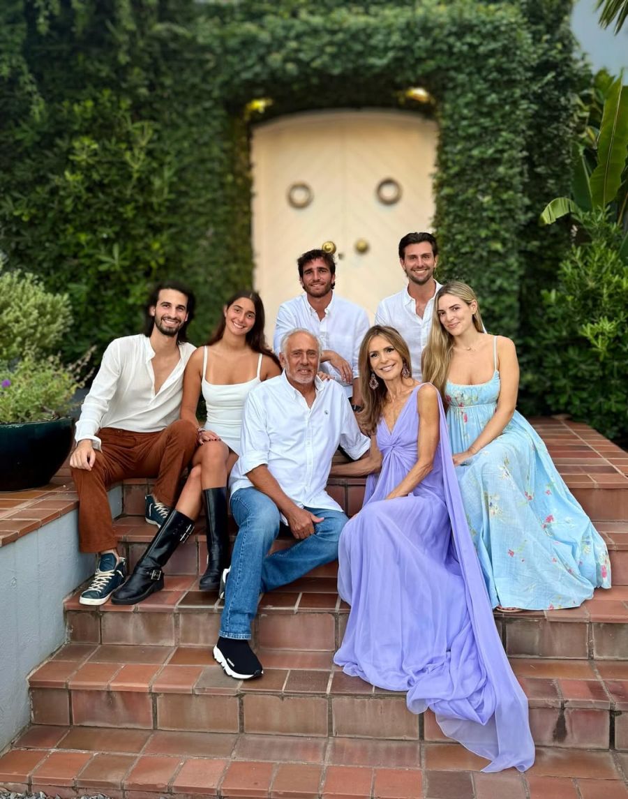 Valentín, Franco, Azul y Gustavo Yankelevich