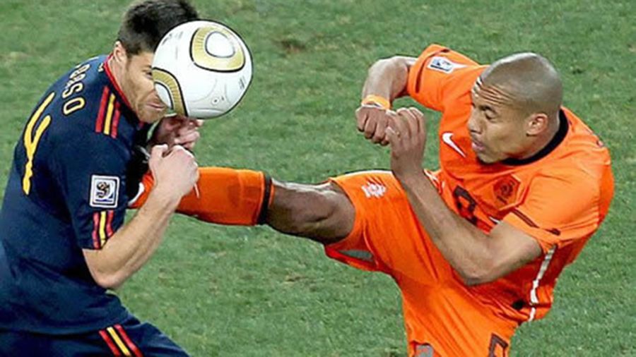 De Jong a Xabi Alonso