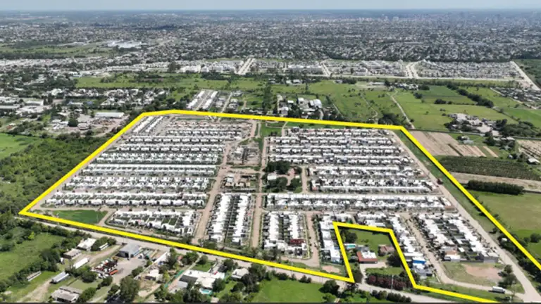 Coop Horizonte - Villa Retiro de Horizonte II con 889 viviendas