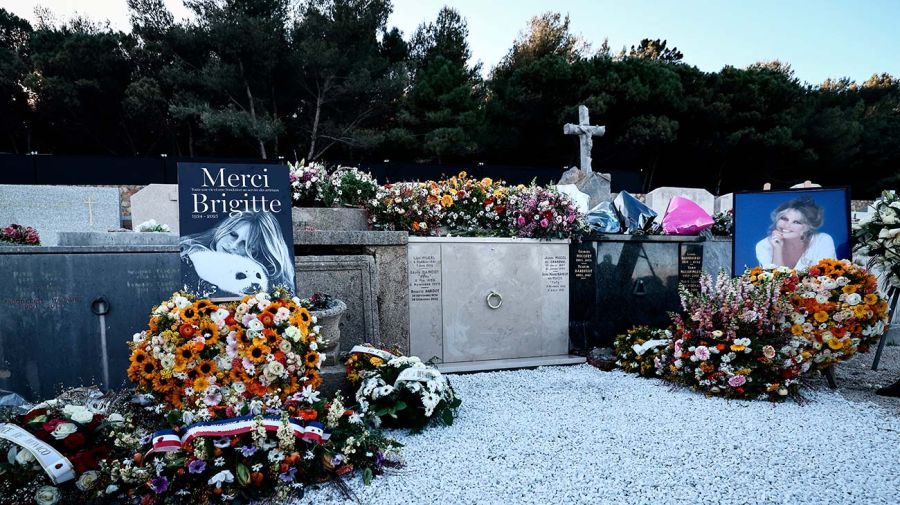  Saint-Tropez despide a la legendaria Brigitte Bardot 07012026