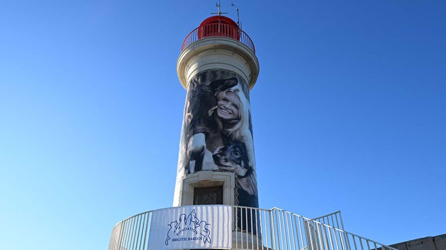  Saint-Tropez despide a la legendaria Brigitte Bardot 07012026