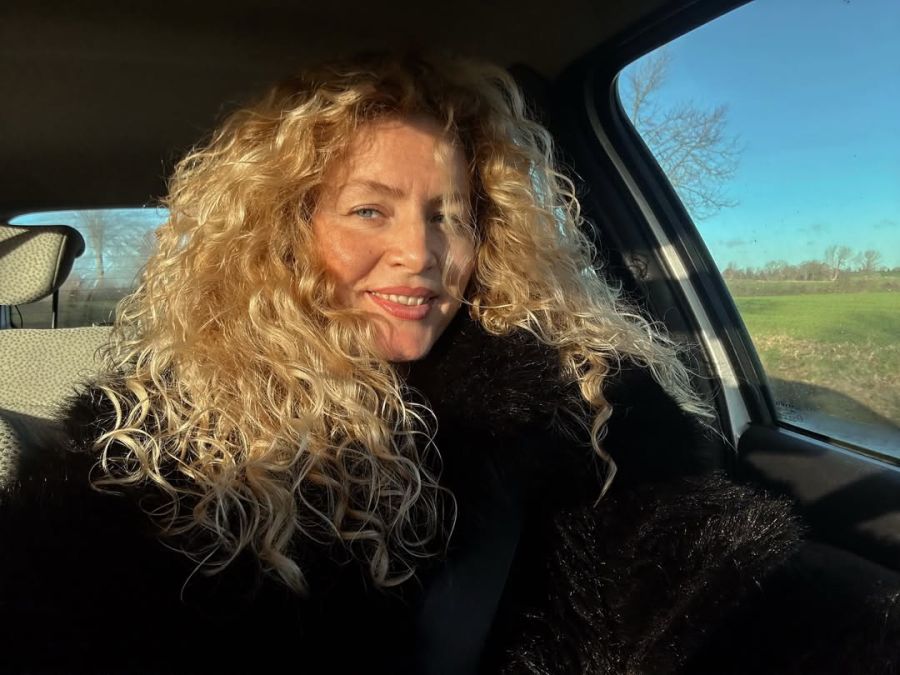 Sarah Borrell, Luciano Castro y Griselda Siciliani