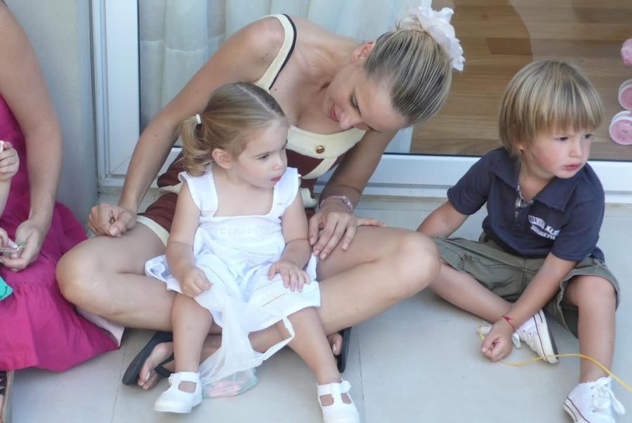 Julieta Cardinali y Charo Calamaro