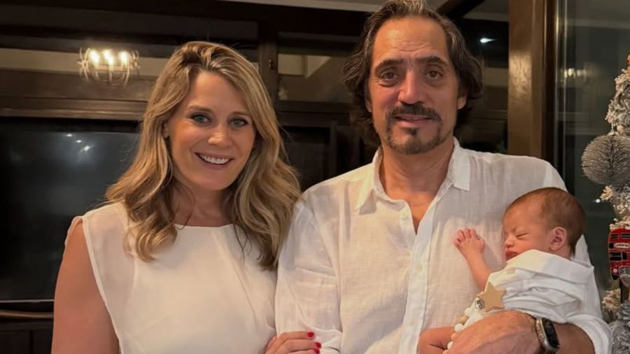 Rocío Marengo, Eduardo Fort y su hijo Isidro