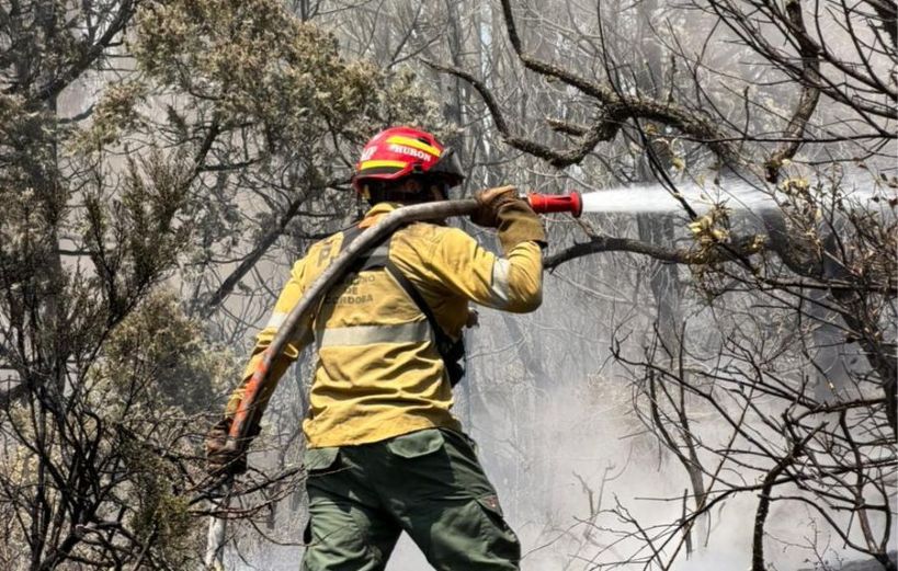 12-01-2026 bomberos cordobeses incendios en Chubut
