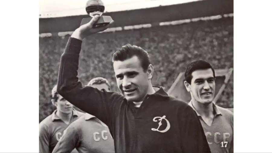 Lev Yashin en Argentina: el impacto de la Araña Negra frente a los grandes artilleros rioplatenses