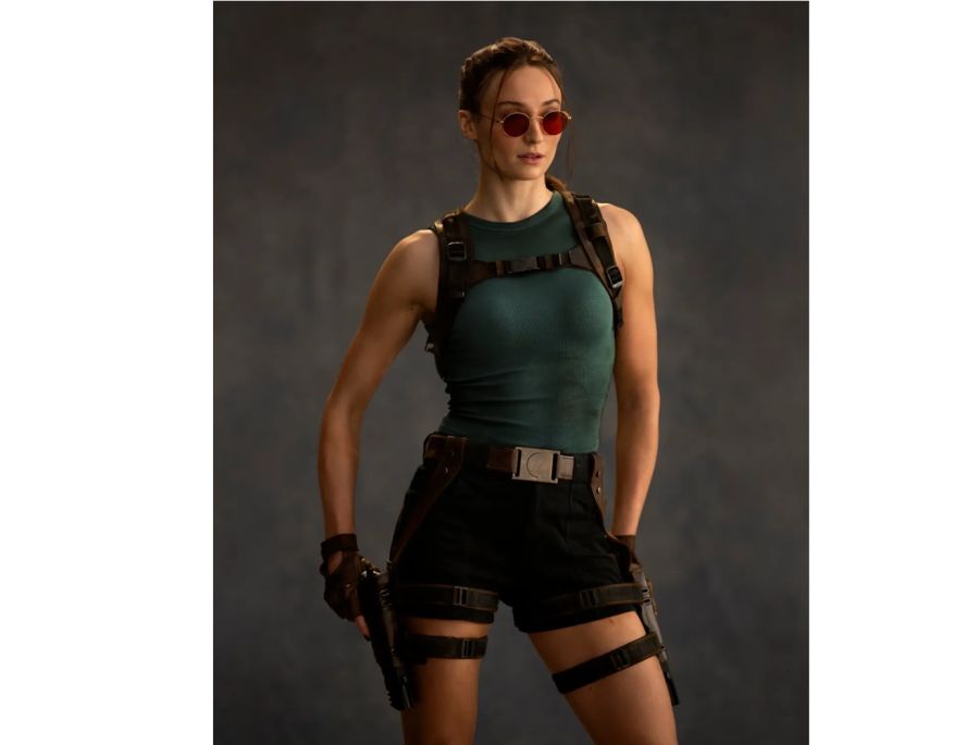 Sophie Turner como Lara Croft