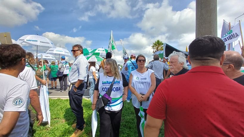 16-01-2026 protesta estatales Córdoba acceso Colonia Caroya Jesús María