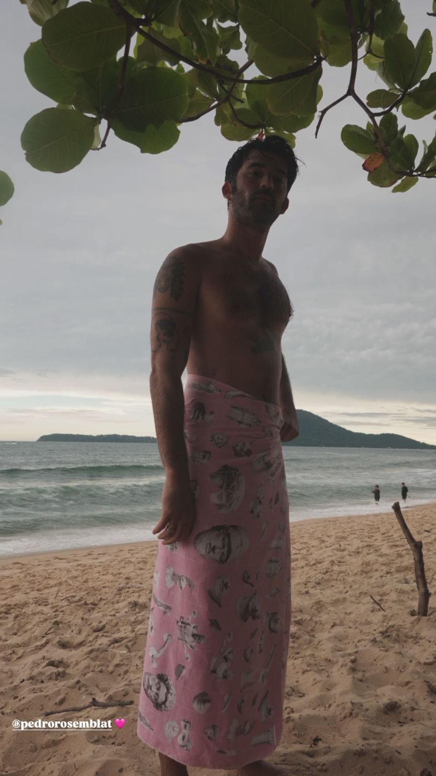 Lali Espósito saludó a Pedro Rosemblat por su cumpleaños