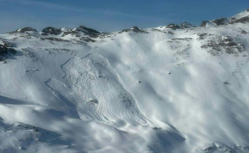 Una imagen cerca de Bad Hofgastein, Austria. Cinco personas murieron en dos avalanchas en los Alpes este sábado 17 de enero.