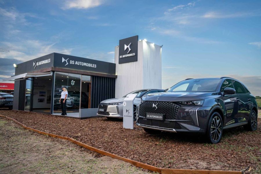 DS Automobiles: Más lujo en la playa
