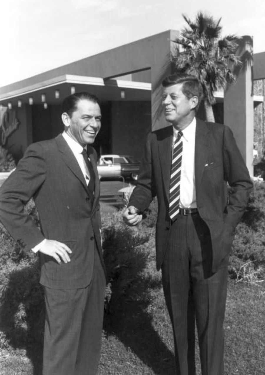 John F. Kennedy y Frank Sinatra 