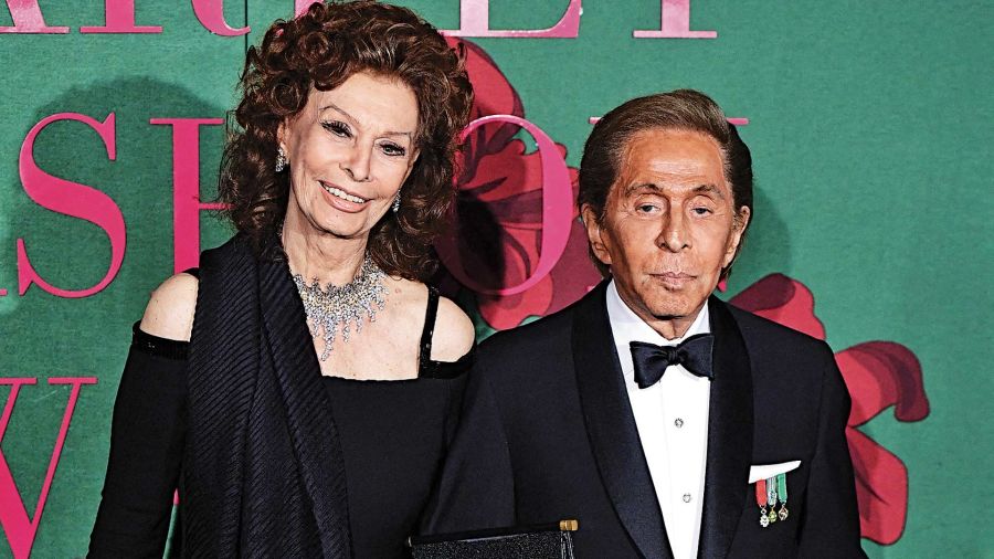 Sophia Loren y Valentino.