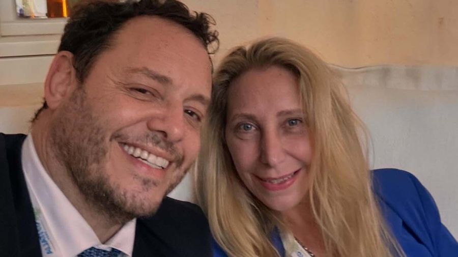 Amigo presidencial. Reidel con el ministro de Defensa, Carlos Presti, y con Karina Milei.