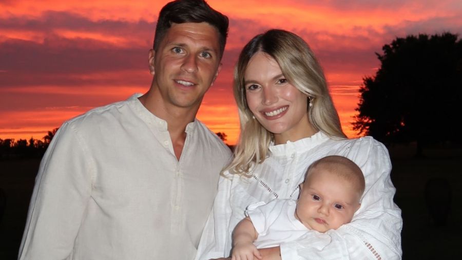 Eva Bargiela y Gianluca Simeone con Faustino