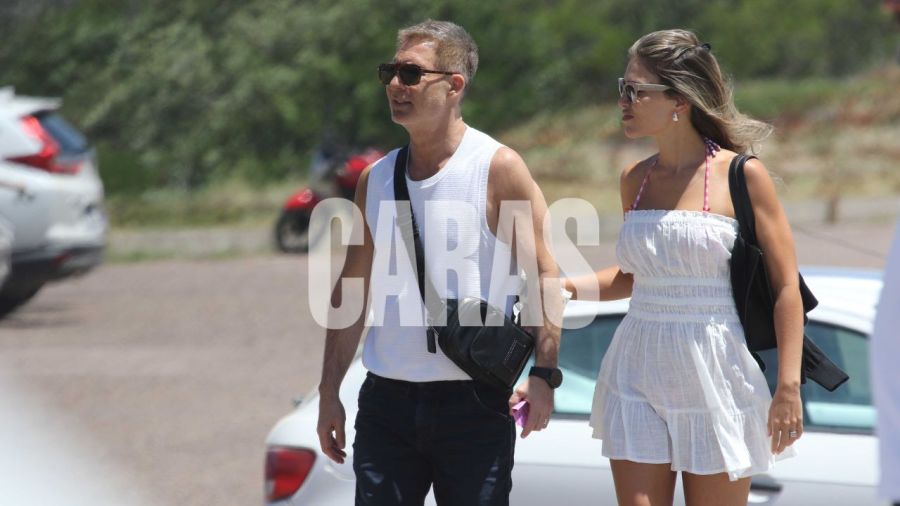 Las románticas vacaciones de Adrián Suar y Rocío Robles / Créditos: RSFOTOS