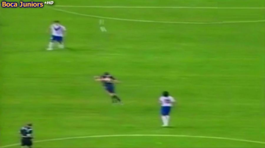 La física del cabezazo récord: cómo Martín Palermo desafió la lógica ante Vélez Sarsfield en la Bombonera