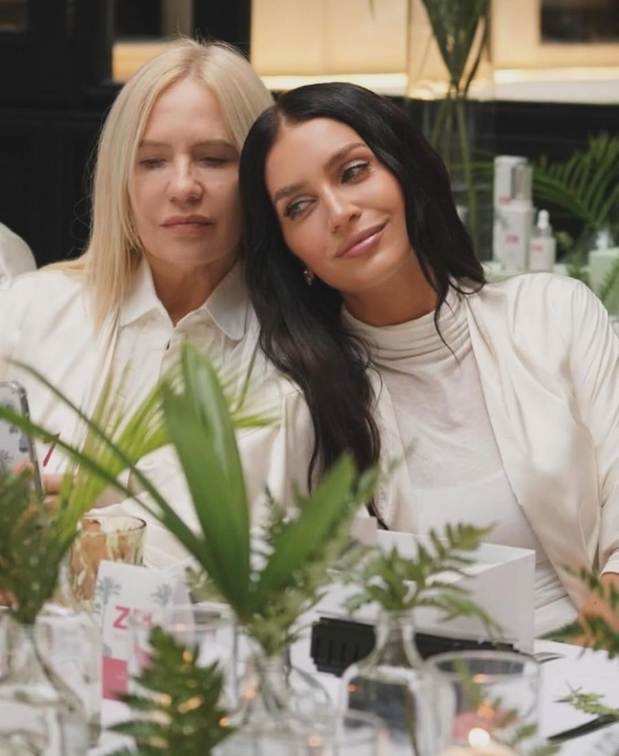 Nora Colosimo, Zaira Nara