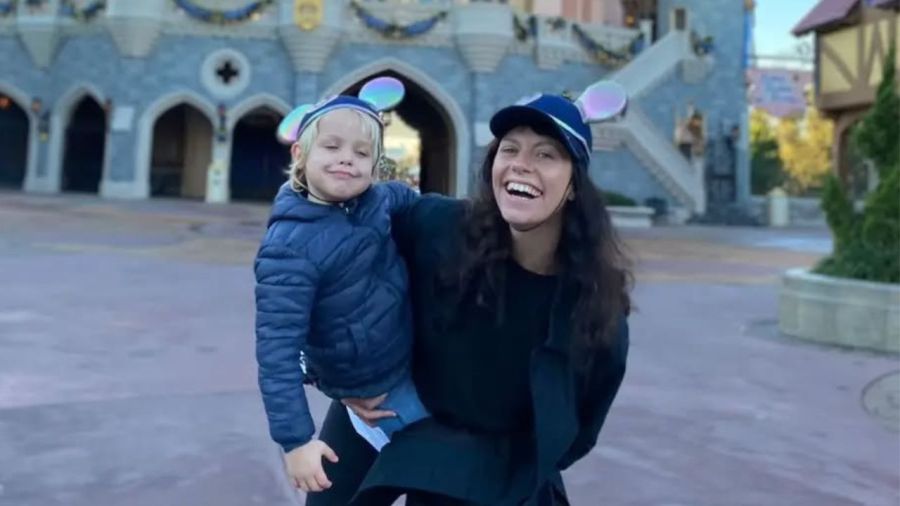 Sofía, la niñera de Mirko