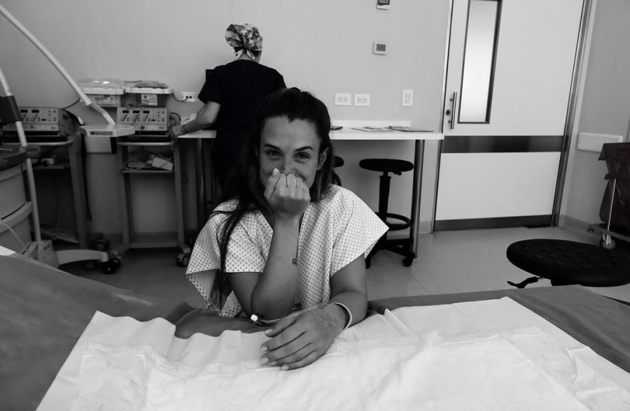 Camila Homs mostró las fotos del parto