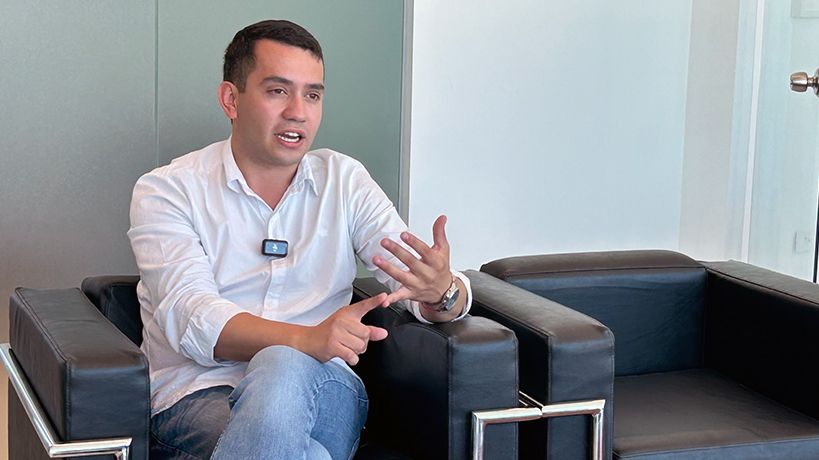 Guiseppe Bosco en la redacción de Perfil