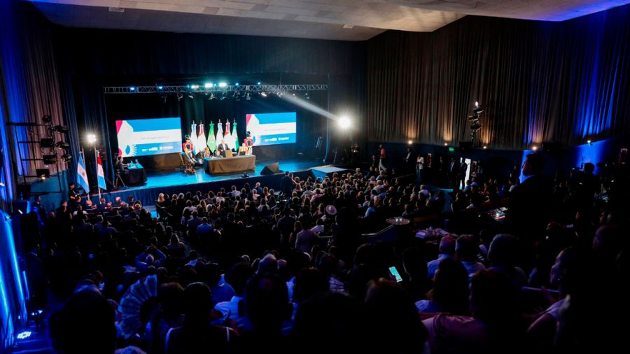 Cine Sporting de Laboulaye en la Apertura de sesiones