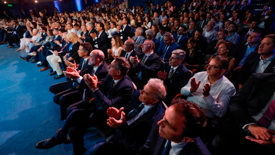 Ministros y gabinete de Córdoba en la apertura de sesiones