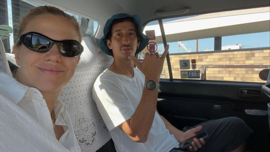 Justina Bustos y Maxi Pardo