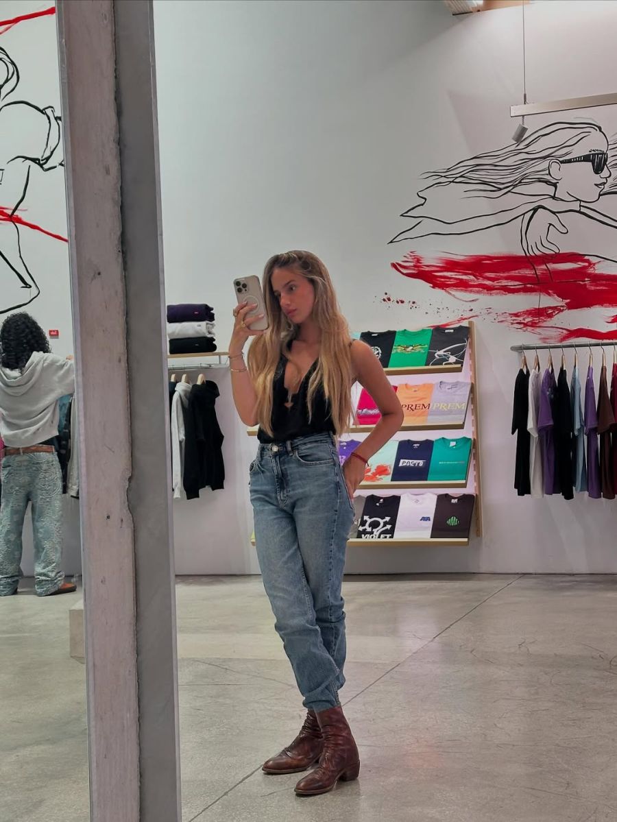 Julieta Cardinali mostró las mejores fotos de su viaje a Miami con Charo Calamaro: 