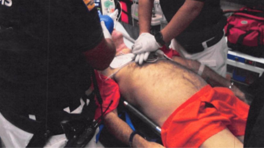 Las primeras fotos de Jeffrey Epstein muerto