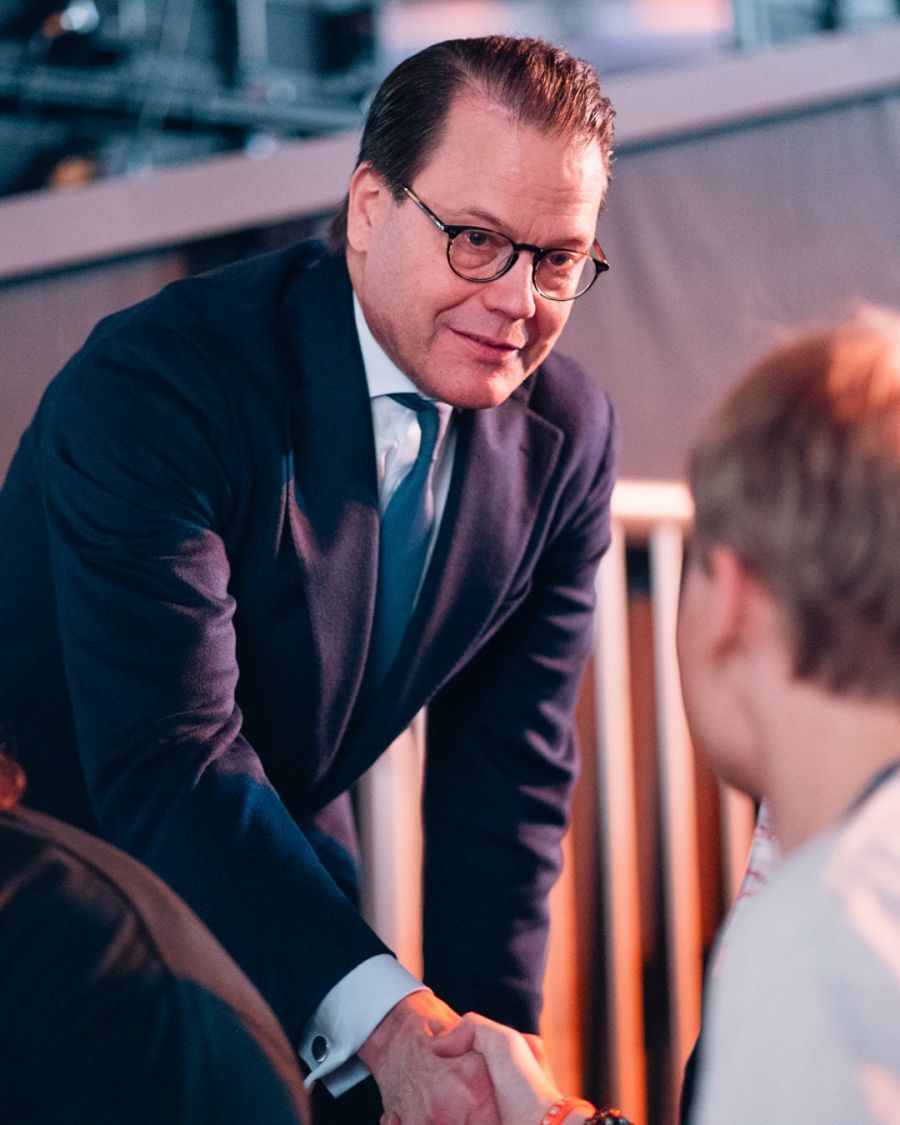 Crece la preocupación por la salud del príncipe Daniel de Suecia a 17 años de su trasplante de riñón