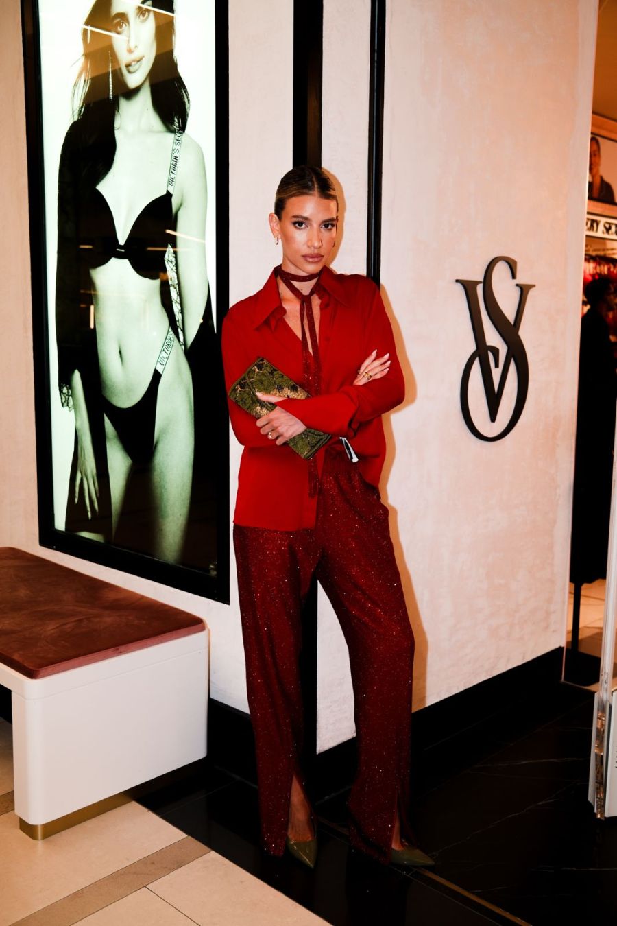 Eva Bargiela, Angie Landaburu, Stephanie Demner, Delfi Aseud, Cele Pamio, Anabel Sánchez, Brenda Di Aloy, Adriana Lima / Créditos: Gentileza Victoria's Secret