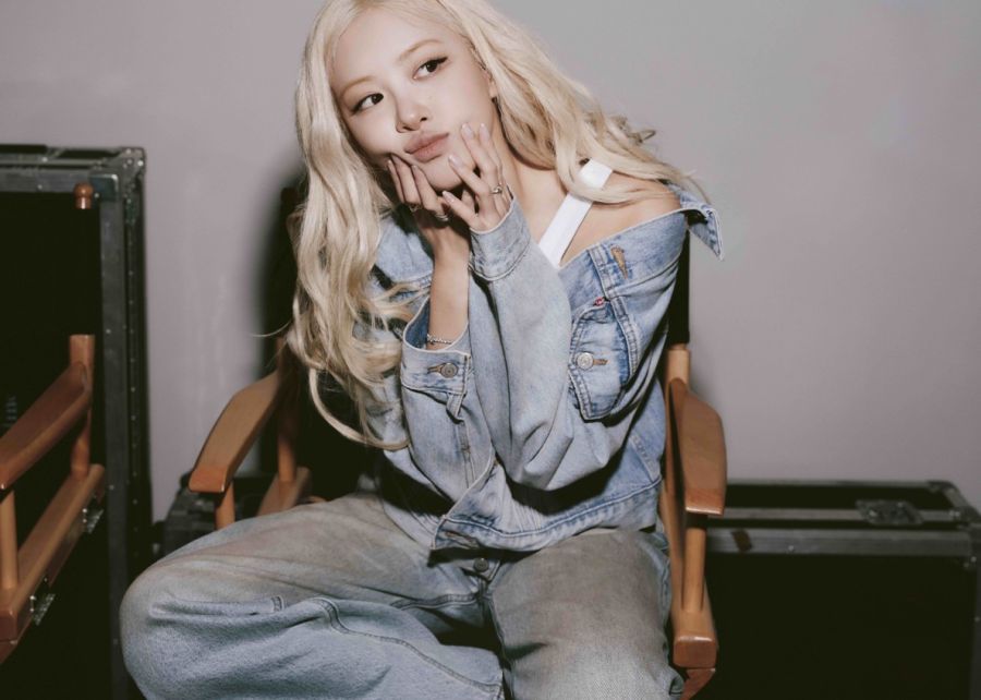 Rosé x Levis