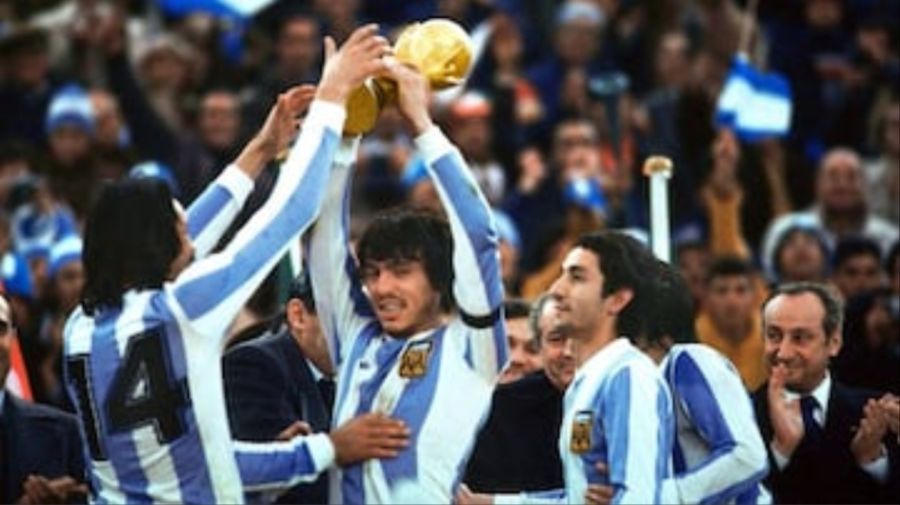 Mario Kempes y la consagración de 1978: el impacto del Matador en la primera estrella argentina
