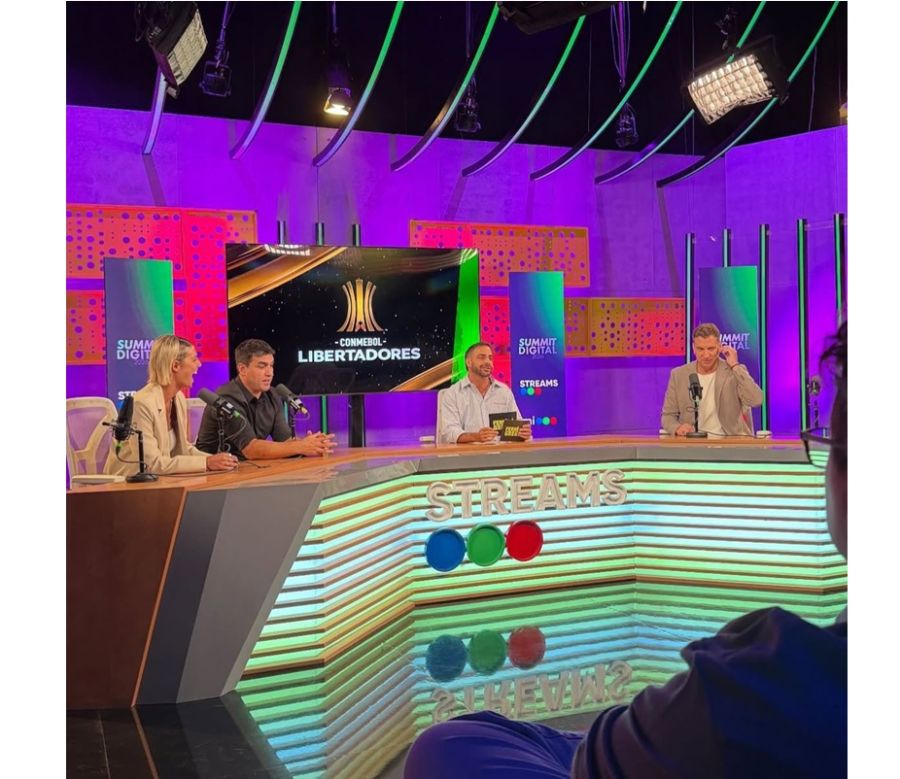 Maxi López, Turco Husaín, Grego Rosello y Sarita Sklate