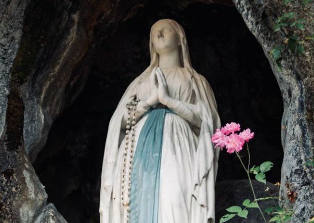 Nuestra Señora de Lourdes