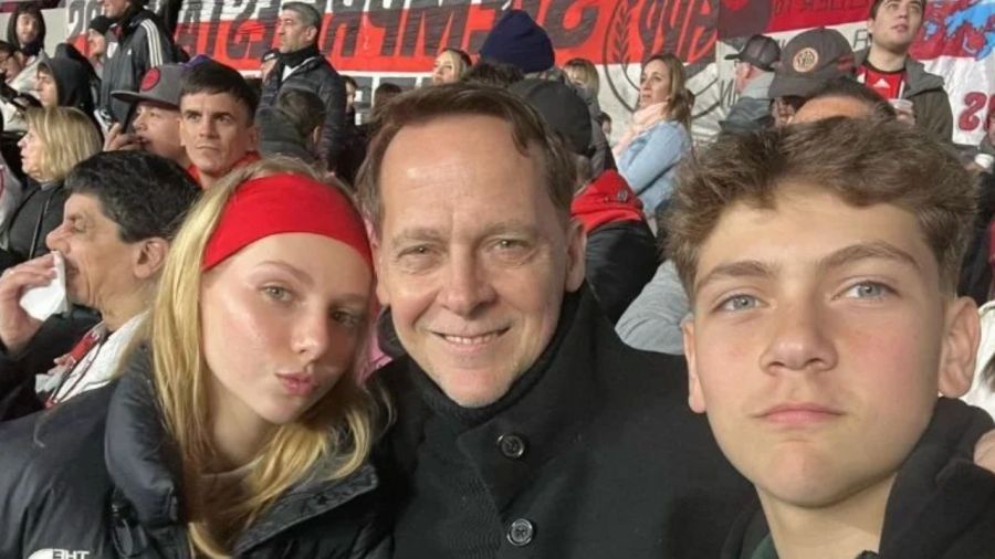 Así está hoy Alejo, el hijo de Matías Martín y Natalia Graciano, a los 18 años: 