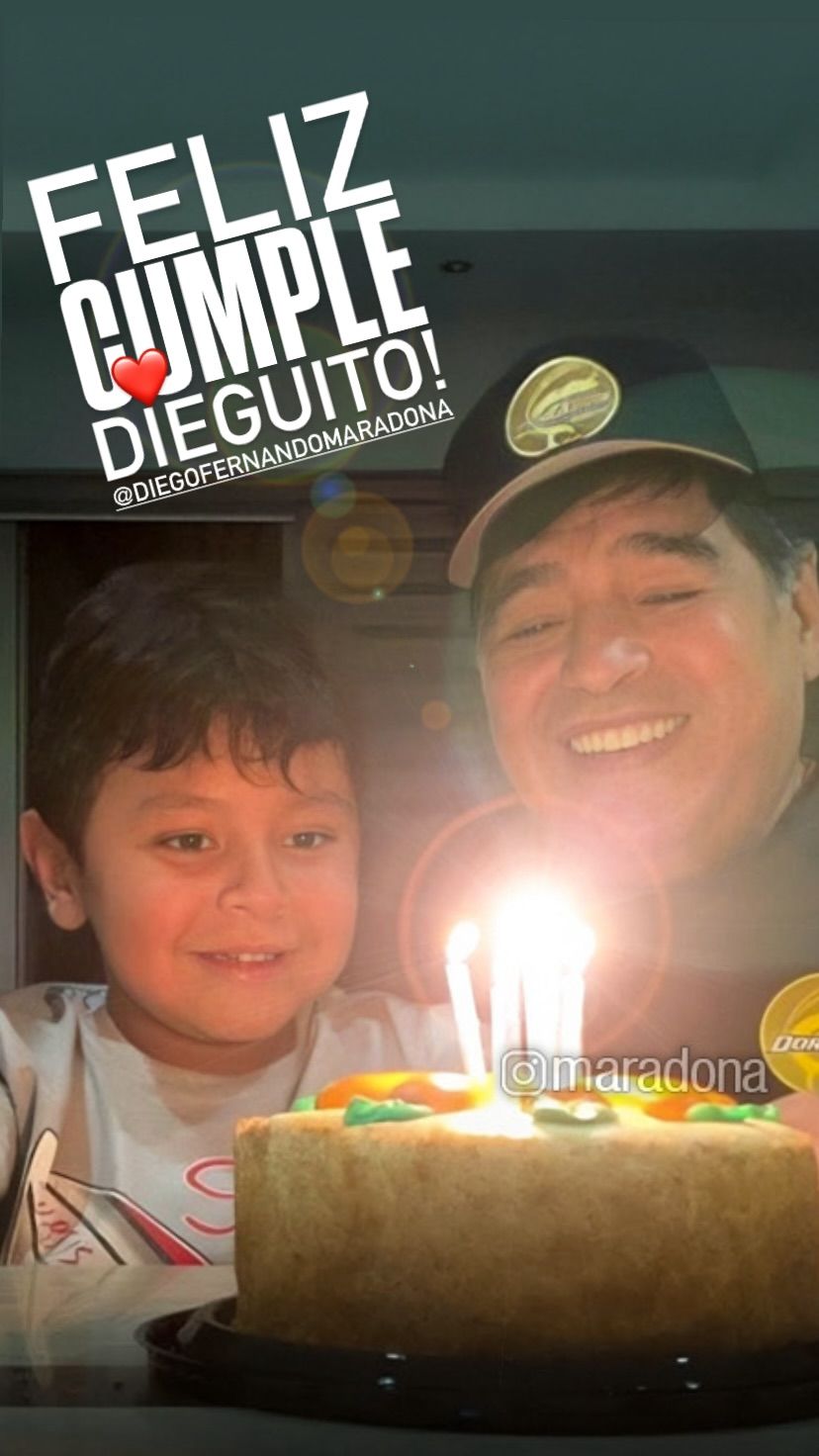 Diego Maradona y su hijo