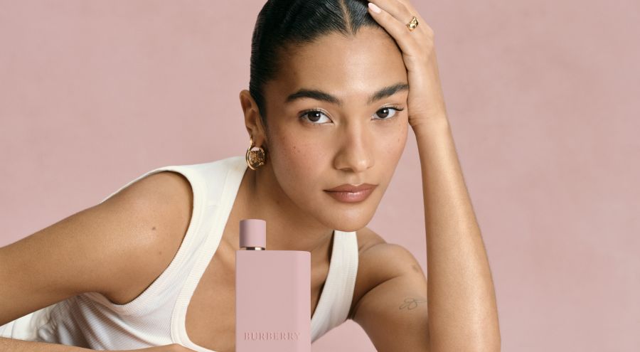 Olivia Dean para Burberry