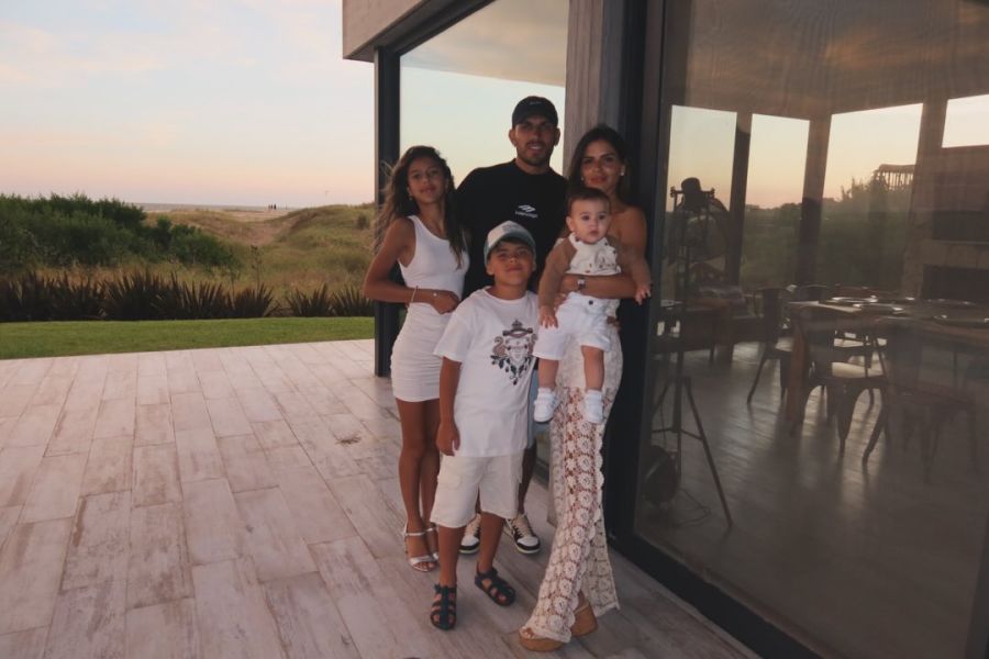 Leandro Paredes y su hija Victoria