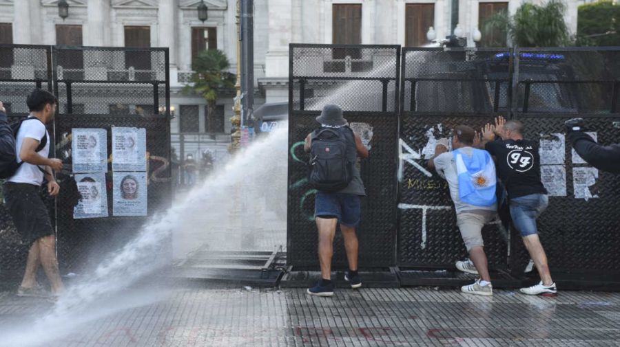 Marcha fuera del Congreso, reforma laboral 20260219