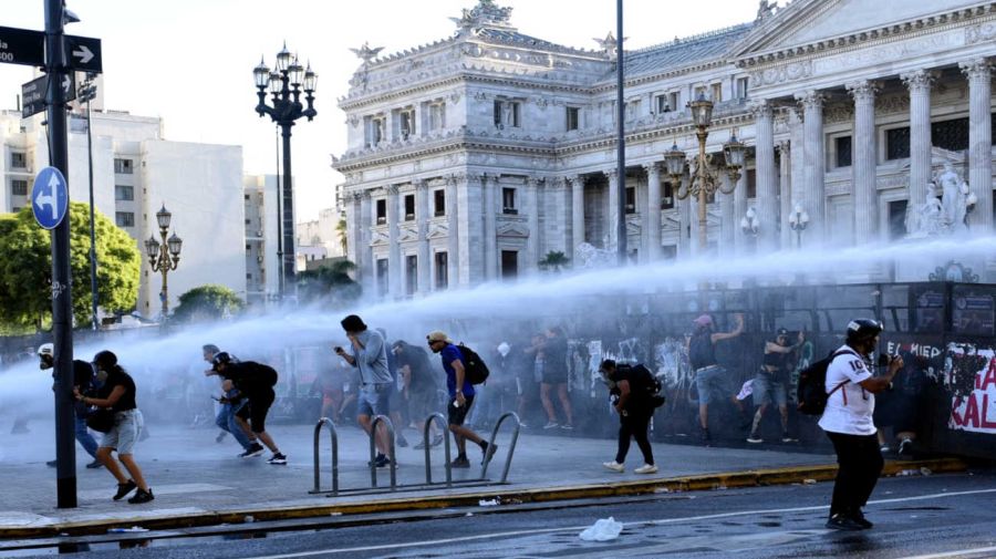 Marcha fuera del Congreso, reforma laboral 20260219