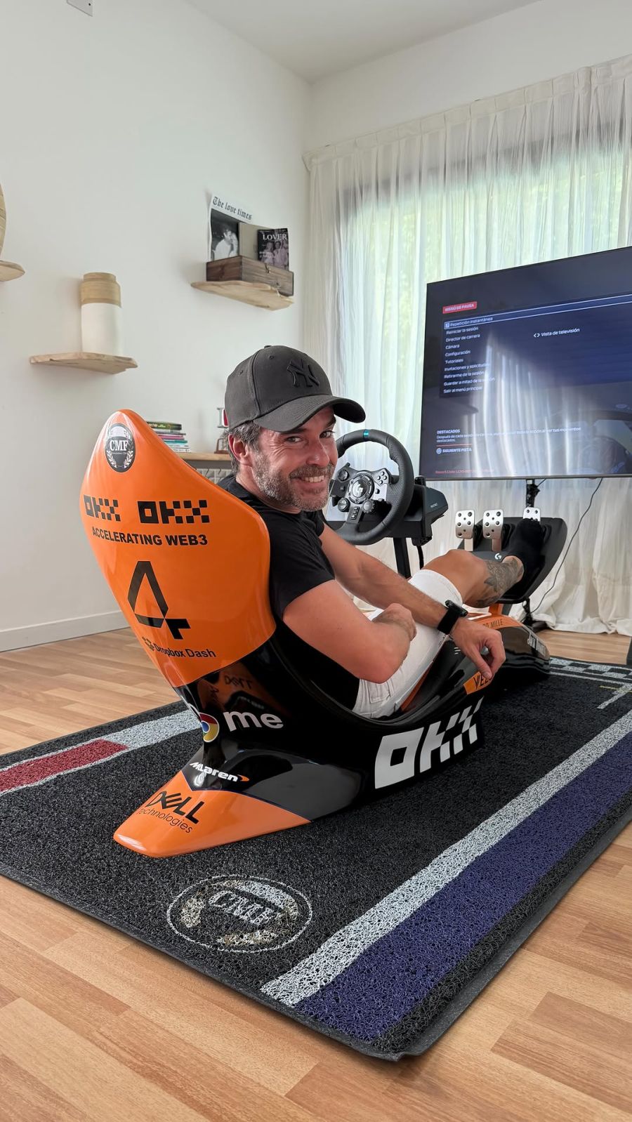 Nicolás Cabré mostró su soñado espacio gamer