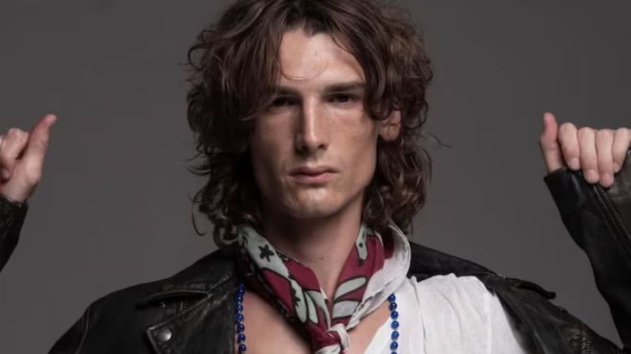 El impactante parecido de Ángelo Mutti Spinetta con su abuelo Luis Alberto